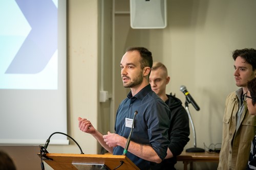 Sebastian Syncerz presenting at the Research Incubator
